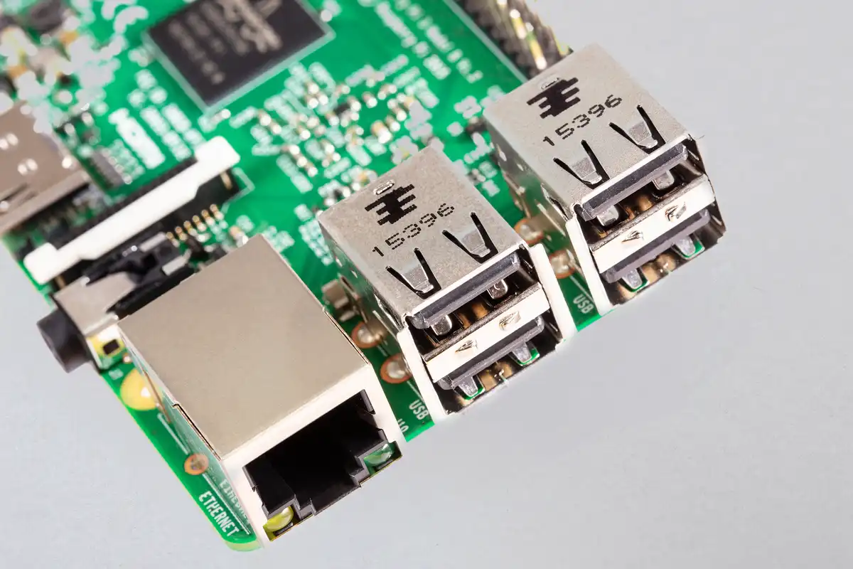 Raspberry Pi 3 Model BBCM2837